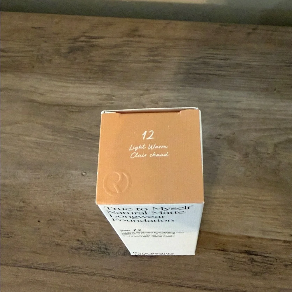 RARE BEAUTY - True to Myself Natural Matte Longwear Foundation -NWT
